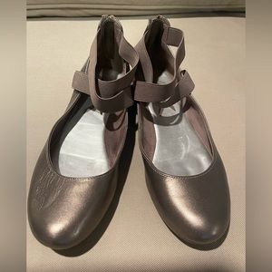 Anne Klein Sport Women’s Leather Ballet Flats